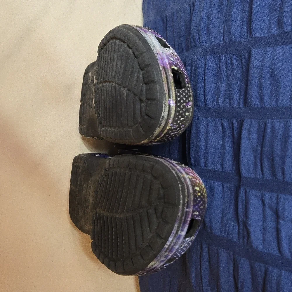 CROCS Kids Galaxy Print Clogs